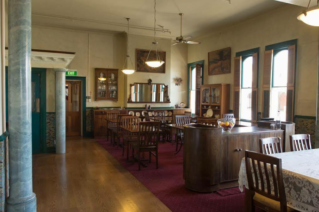 Victoria Railway Hotel Invercargill Kültér fotó