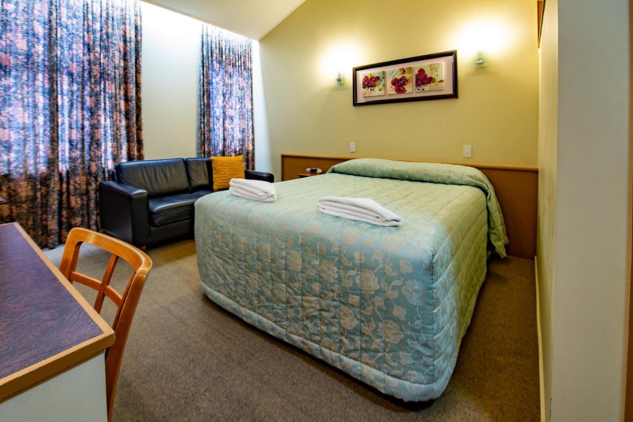 Victoria Railway Hotel Invercargill Kültér fotó